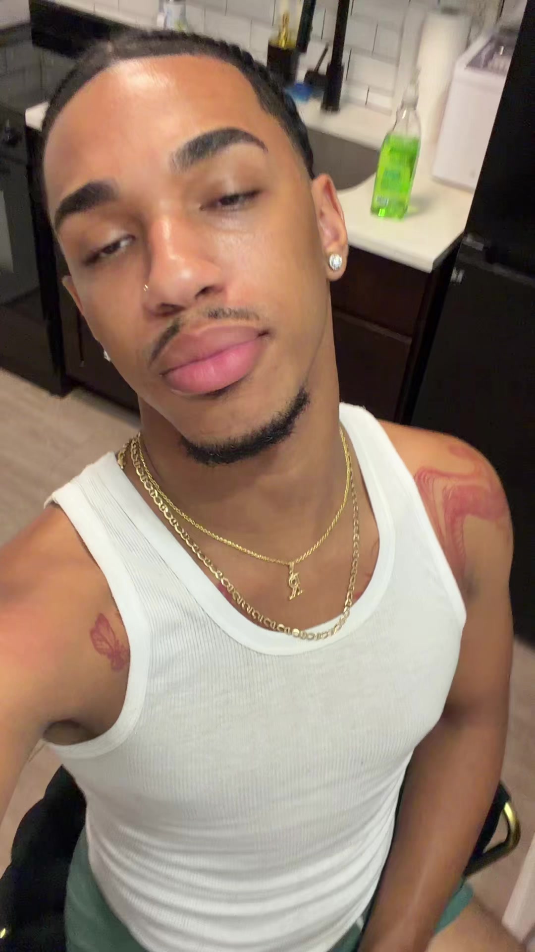@Romeo_the_hbic