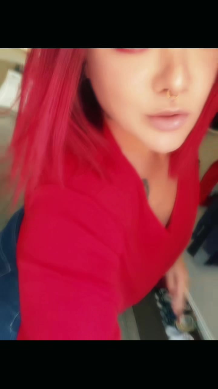 @Nikki