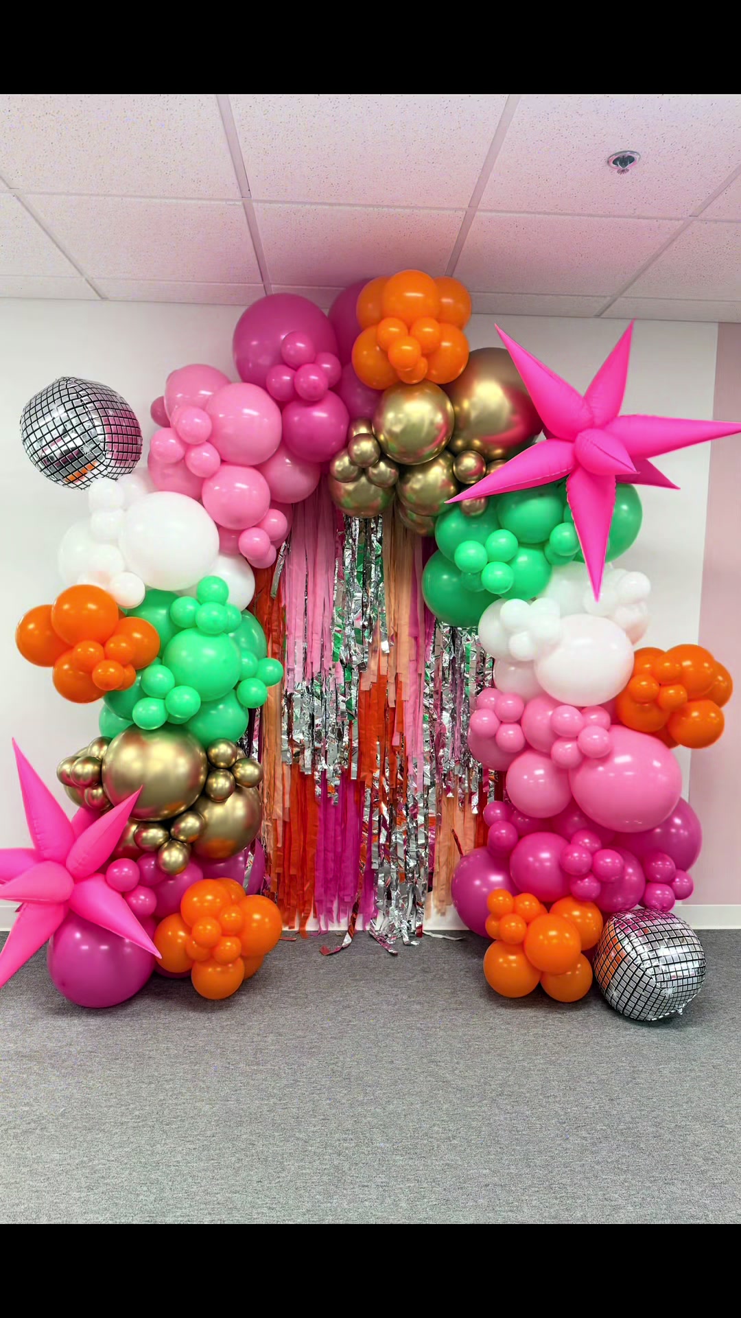 @JoyFull Balloon Boutique