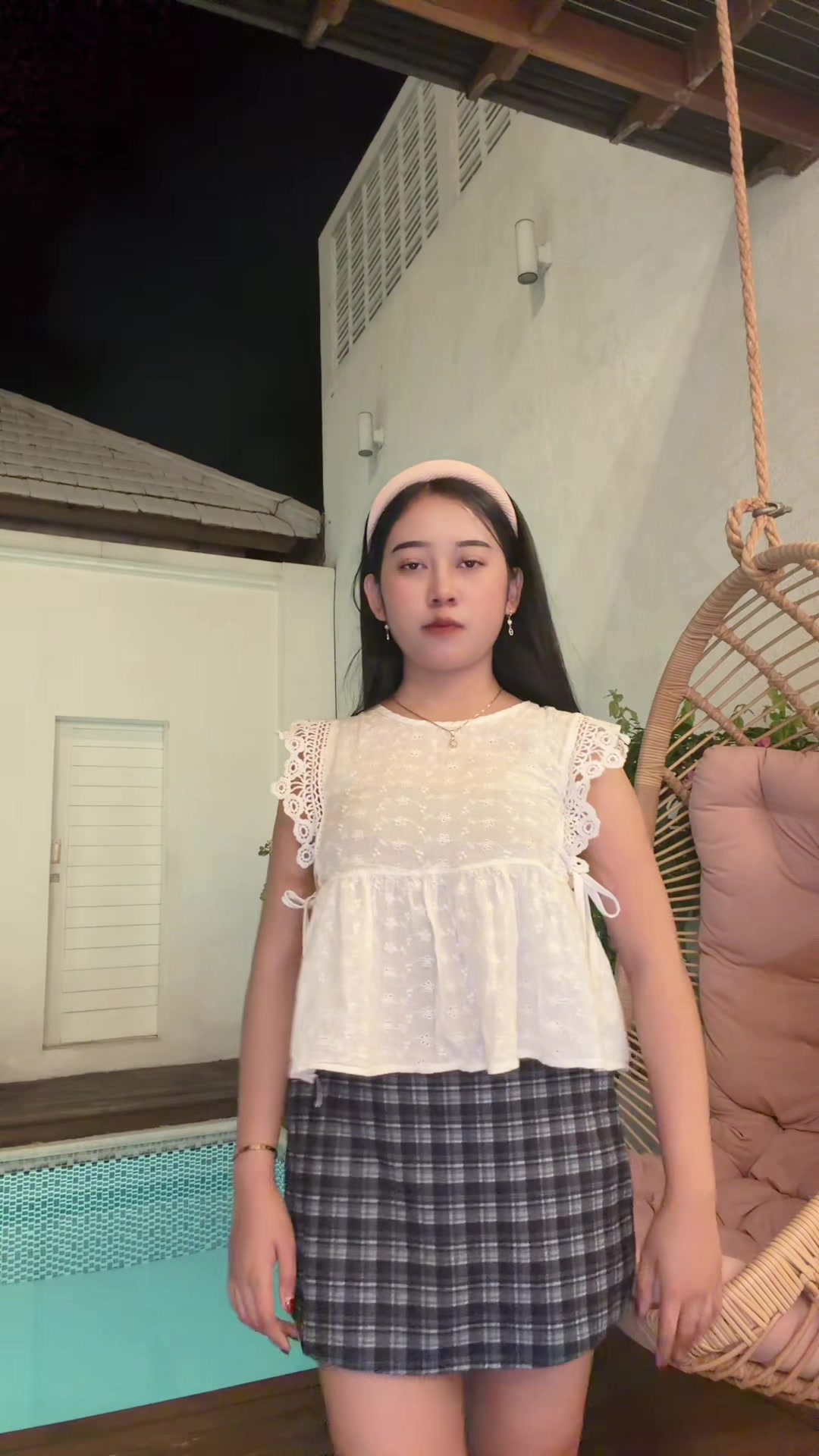 @Andini