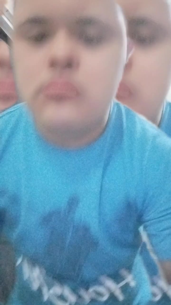@Luis