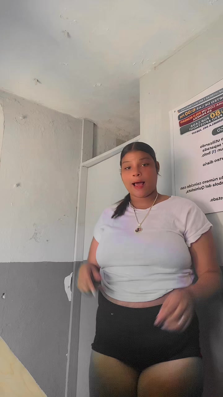 @Alexita0880