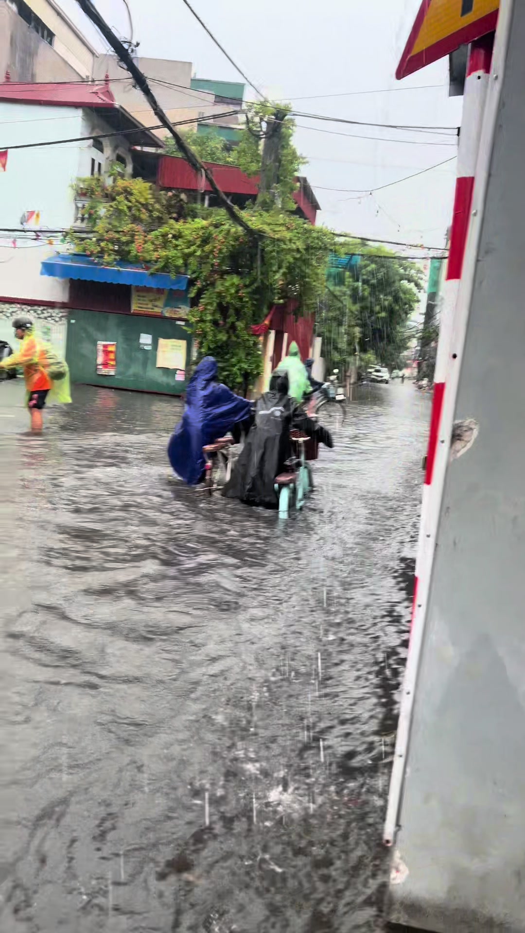 @Duyên Nguyễn