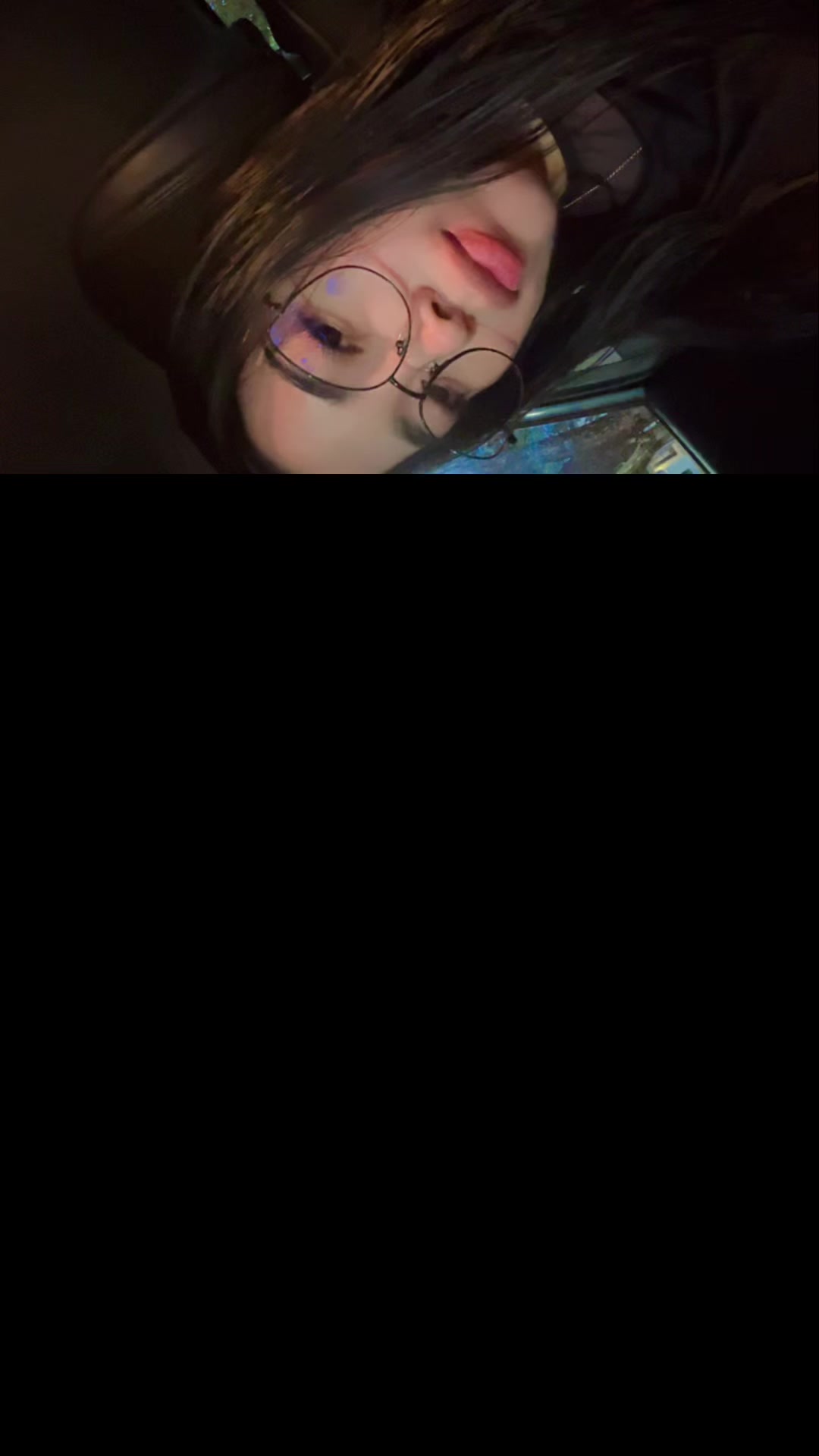 @Ale🤪