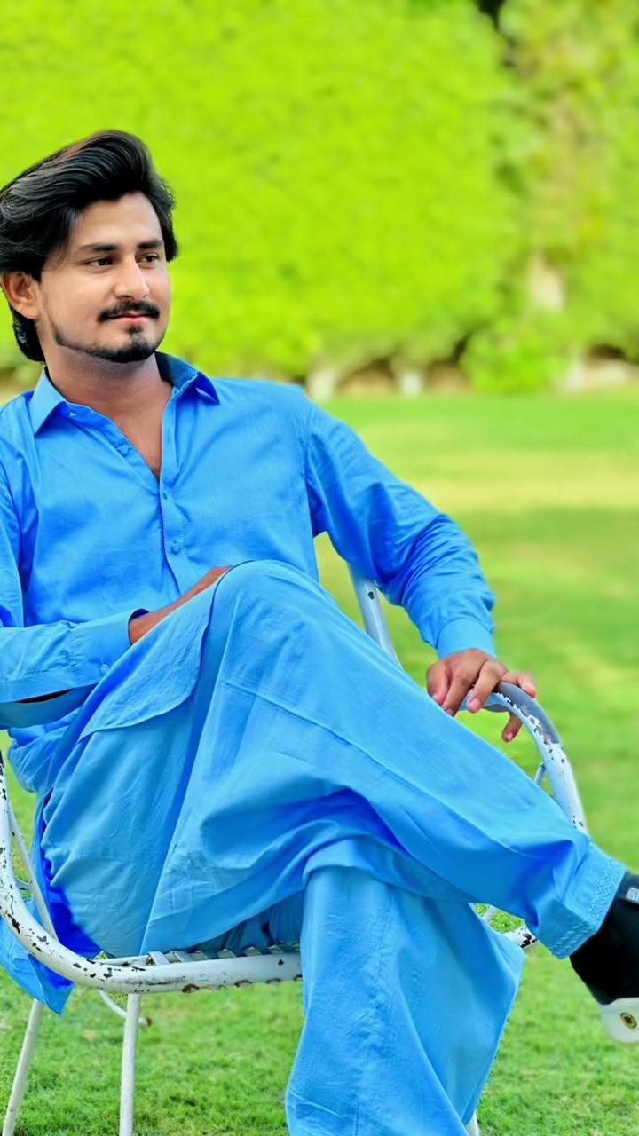 @وقاص روہی والا