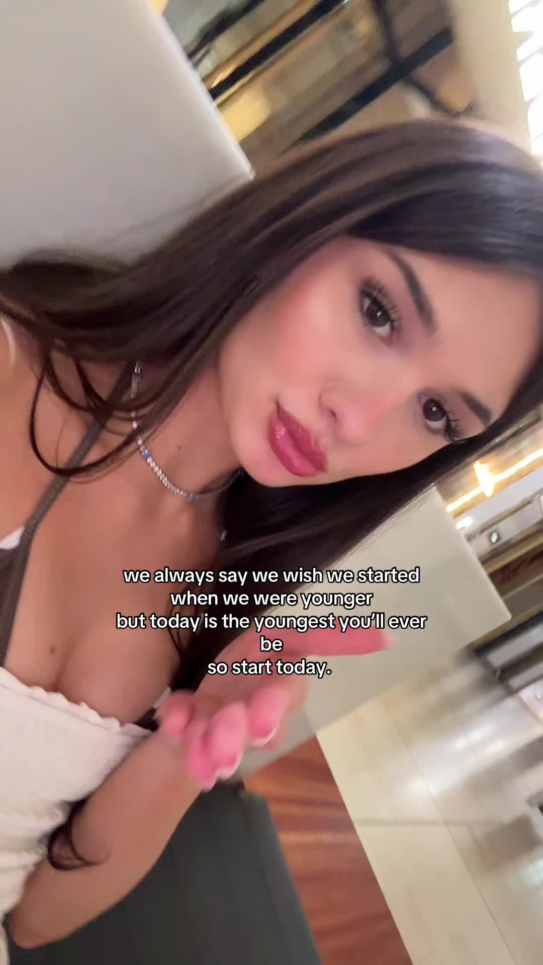 @karinatorii