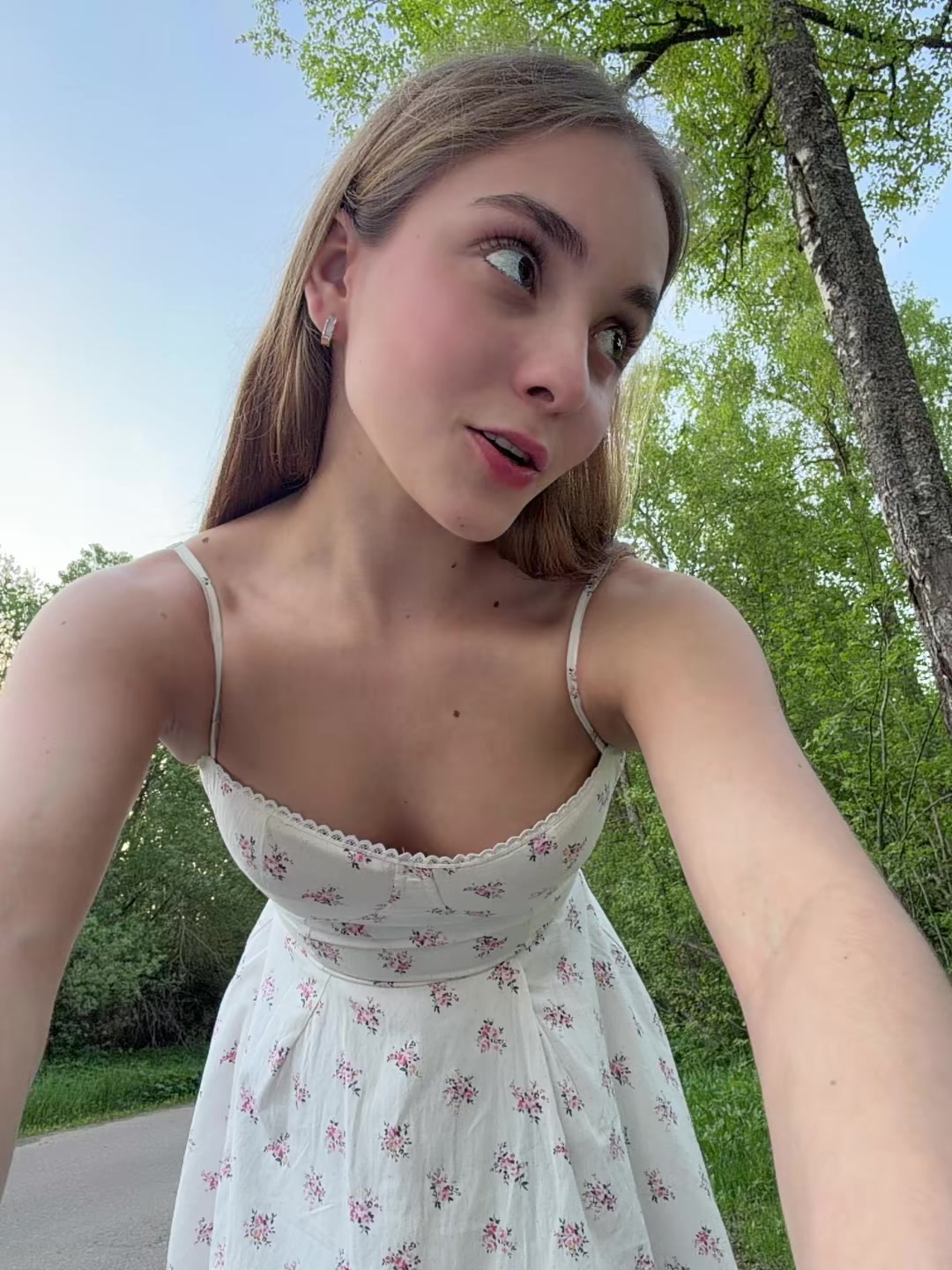 @nikroma