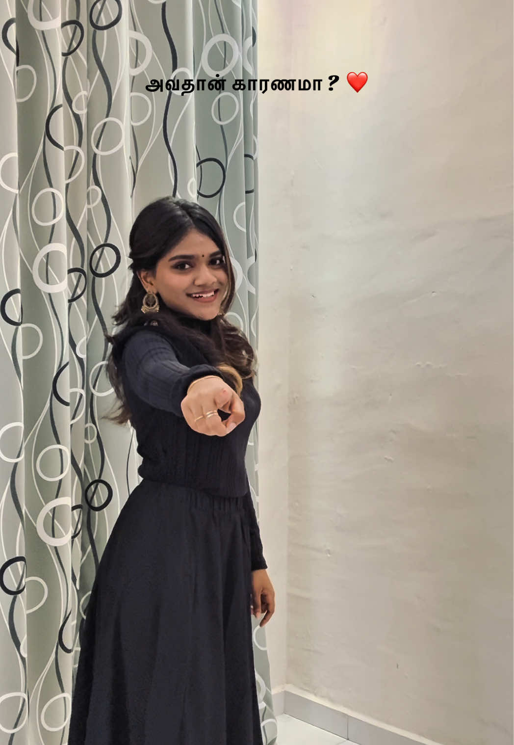 @yaashni_