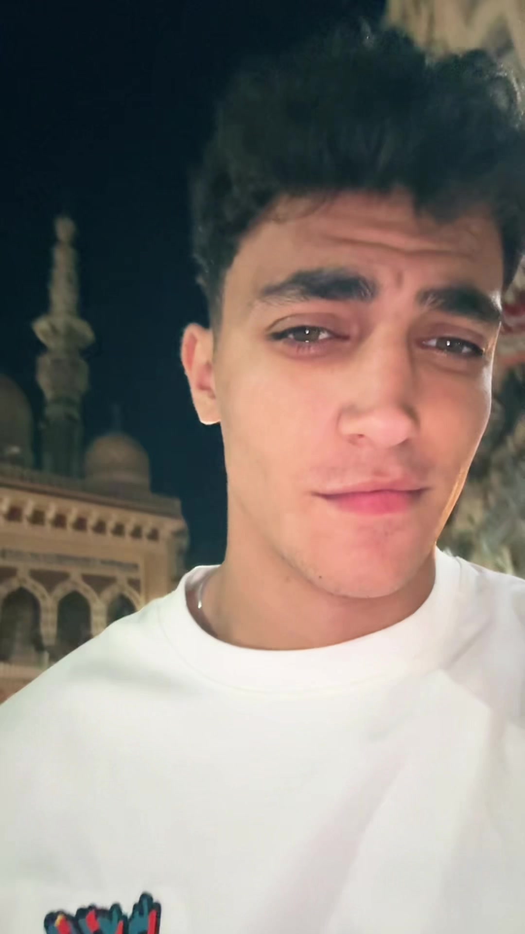 @عمو زين الجارحي 🤨☝🏻