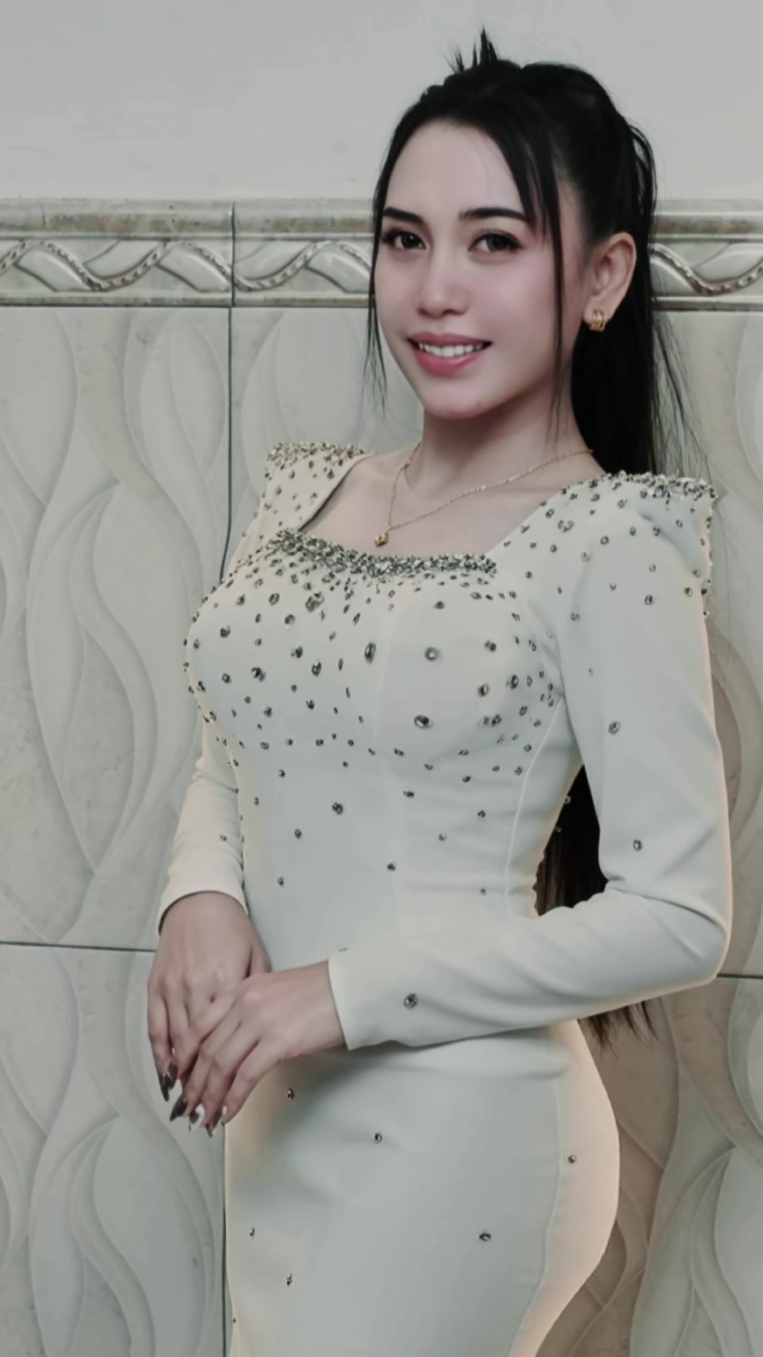 @Rona_Aprilya