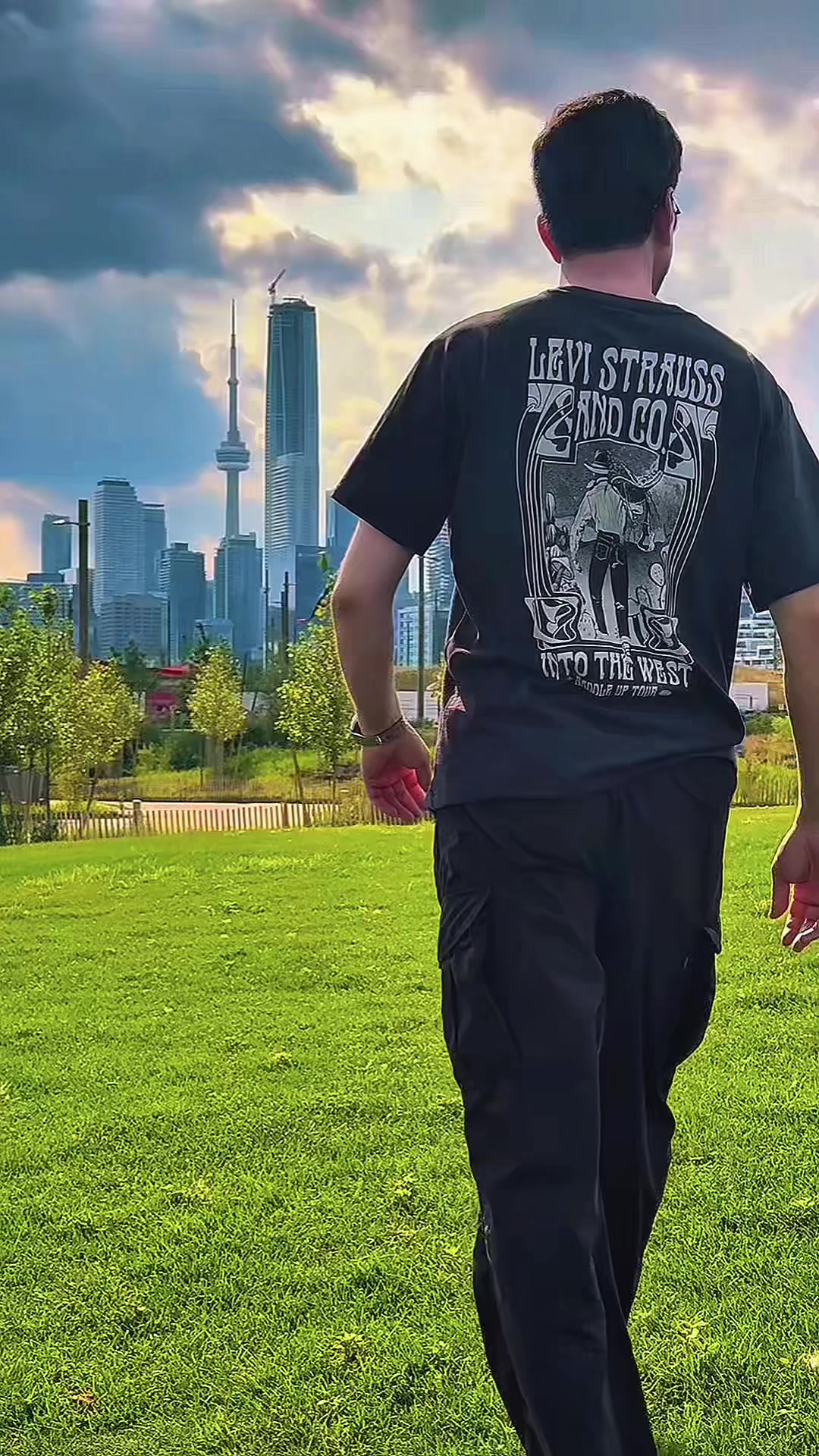 @𝑴𝒓 𝑻𝑼𝑹𝑰 🇨🇦