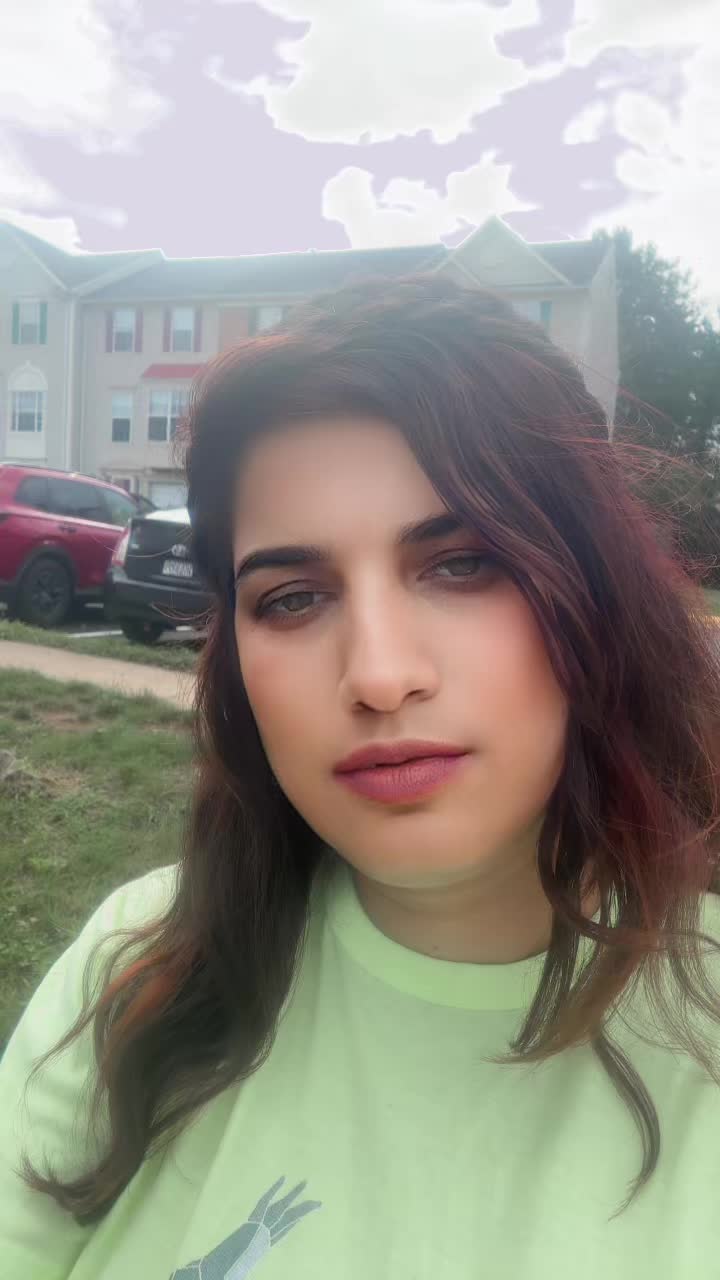@sophie________