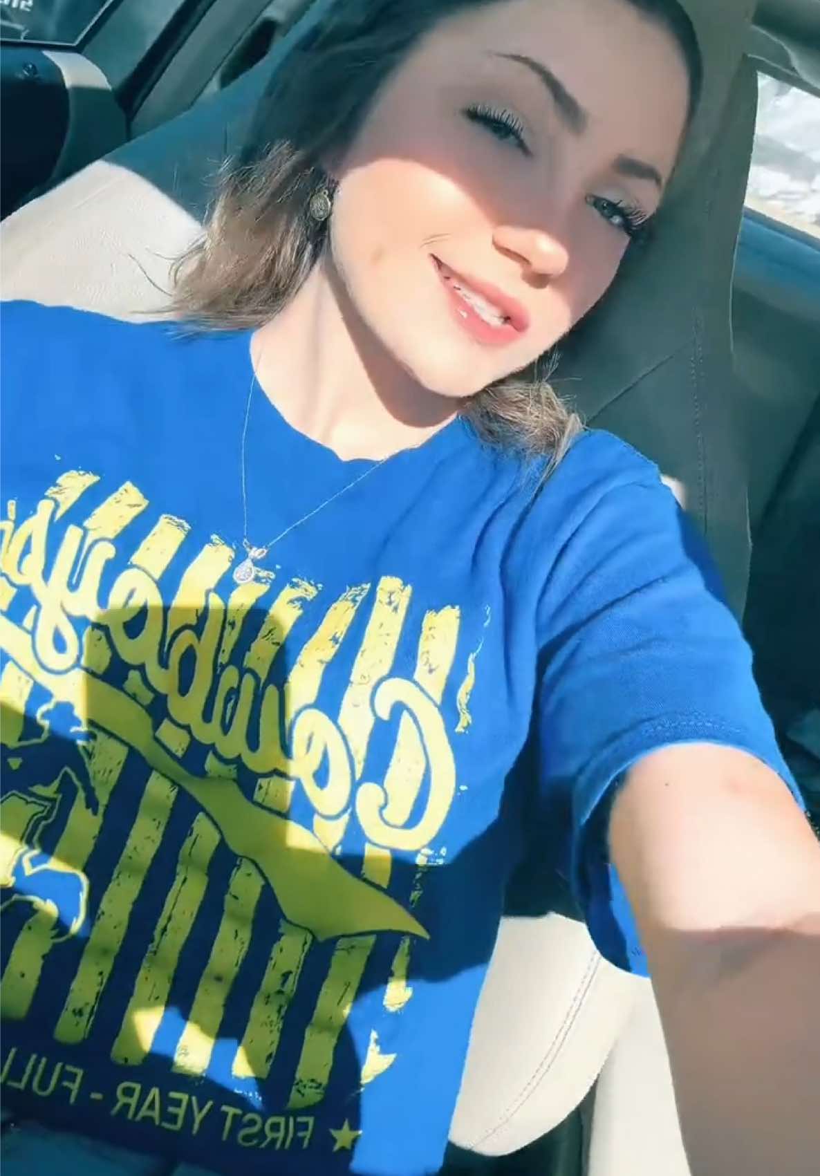 @𝑪𝑰𝑨𝑹𝑨💋