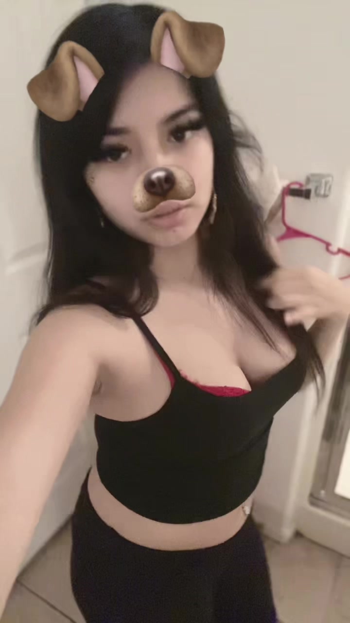 @Jazmine 🐾🪽