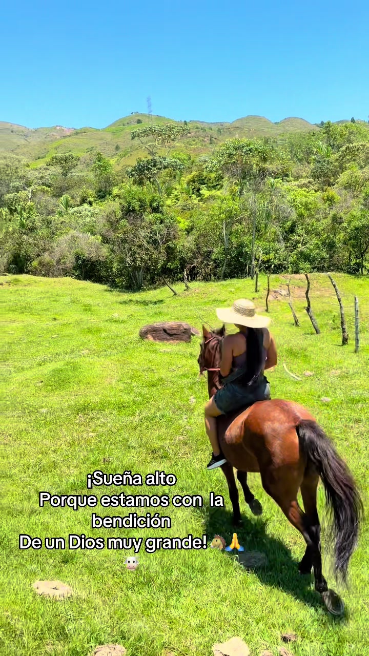 @Lina Trochez