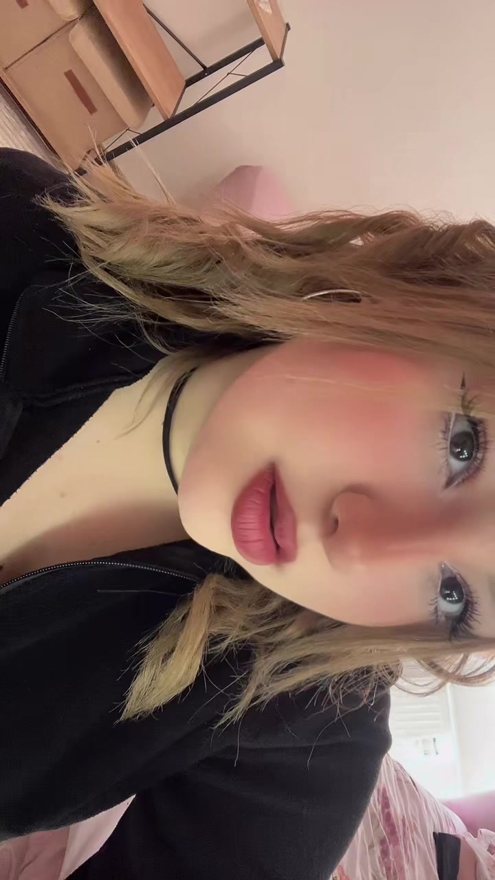 @🎀