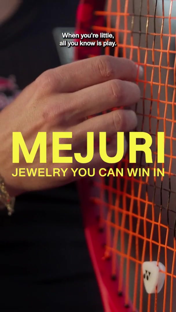 @Mejuri