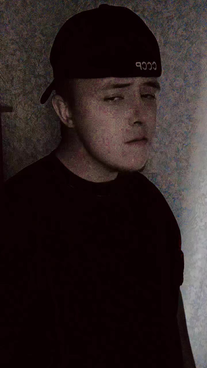 @꧁༒☬ИВАН☬༒꧂