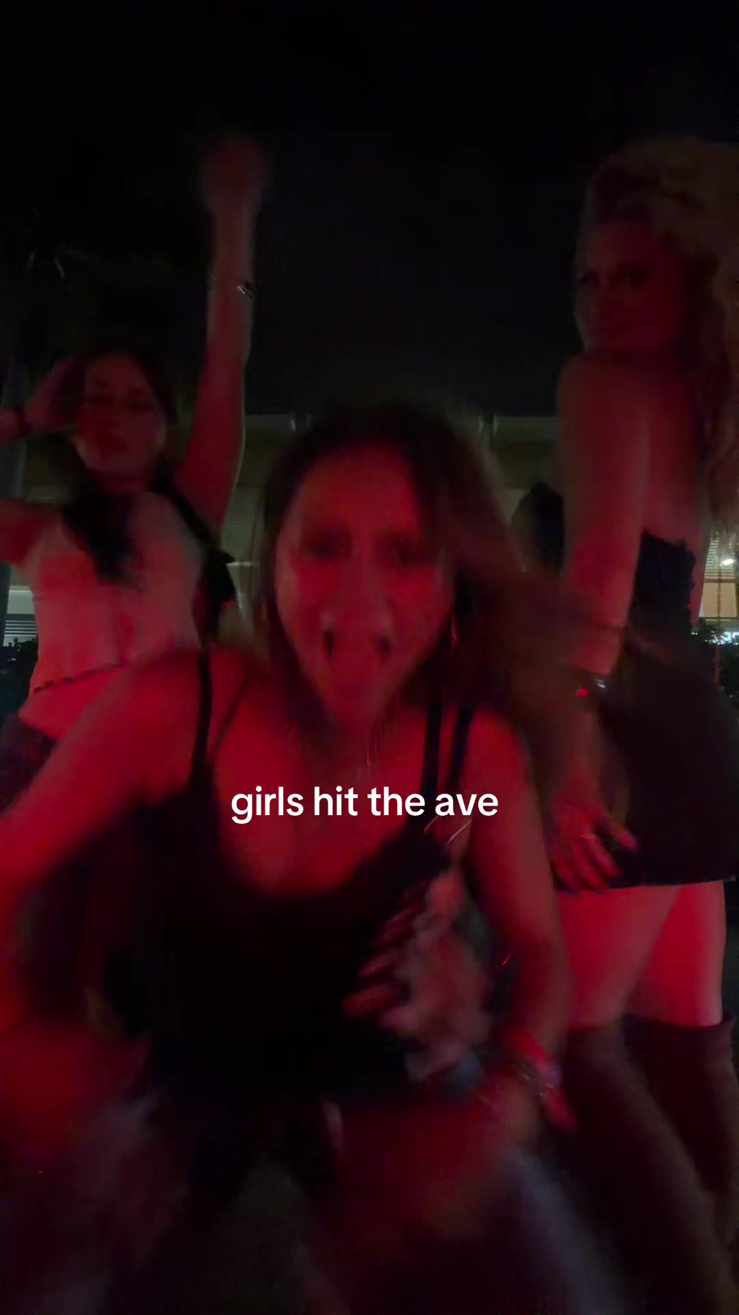 @lo