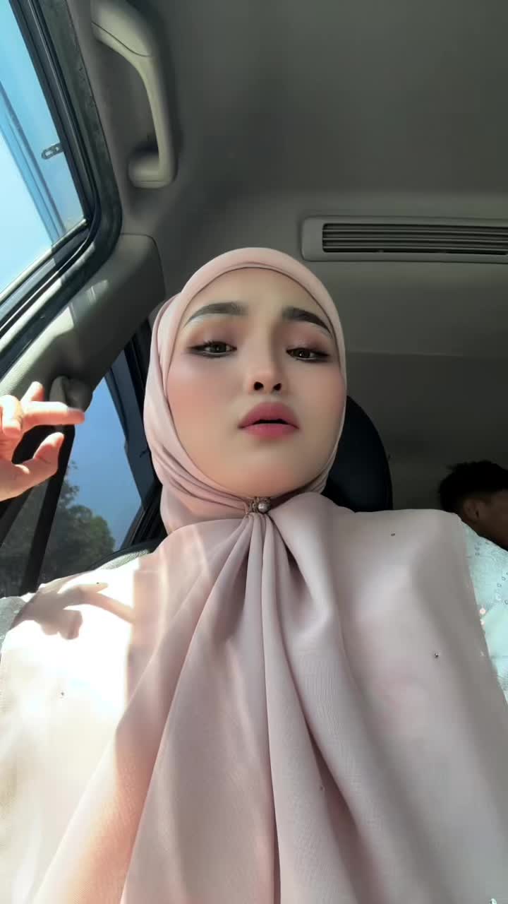 @Alang_Nabila
