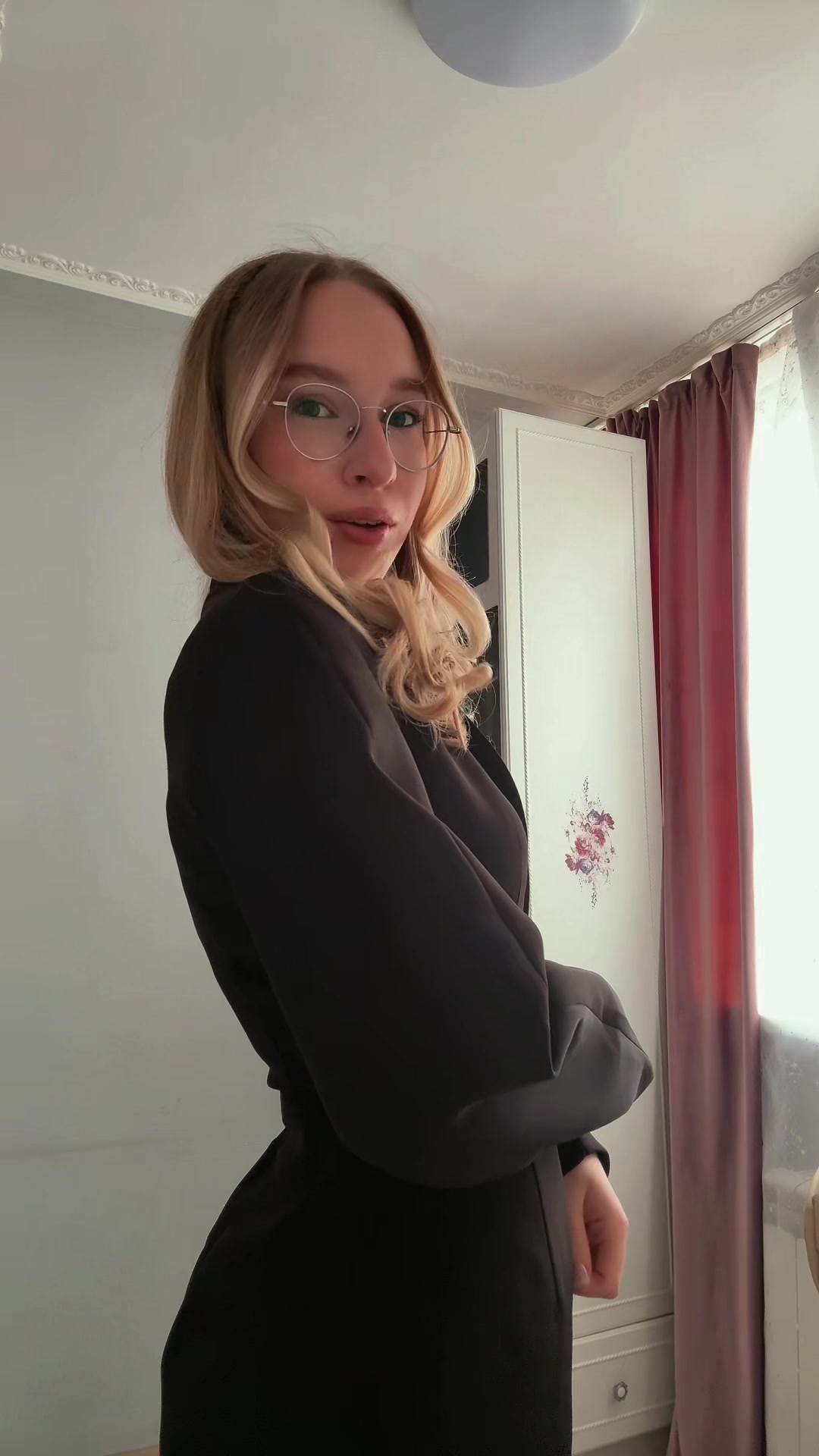 @karishkaks