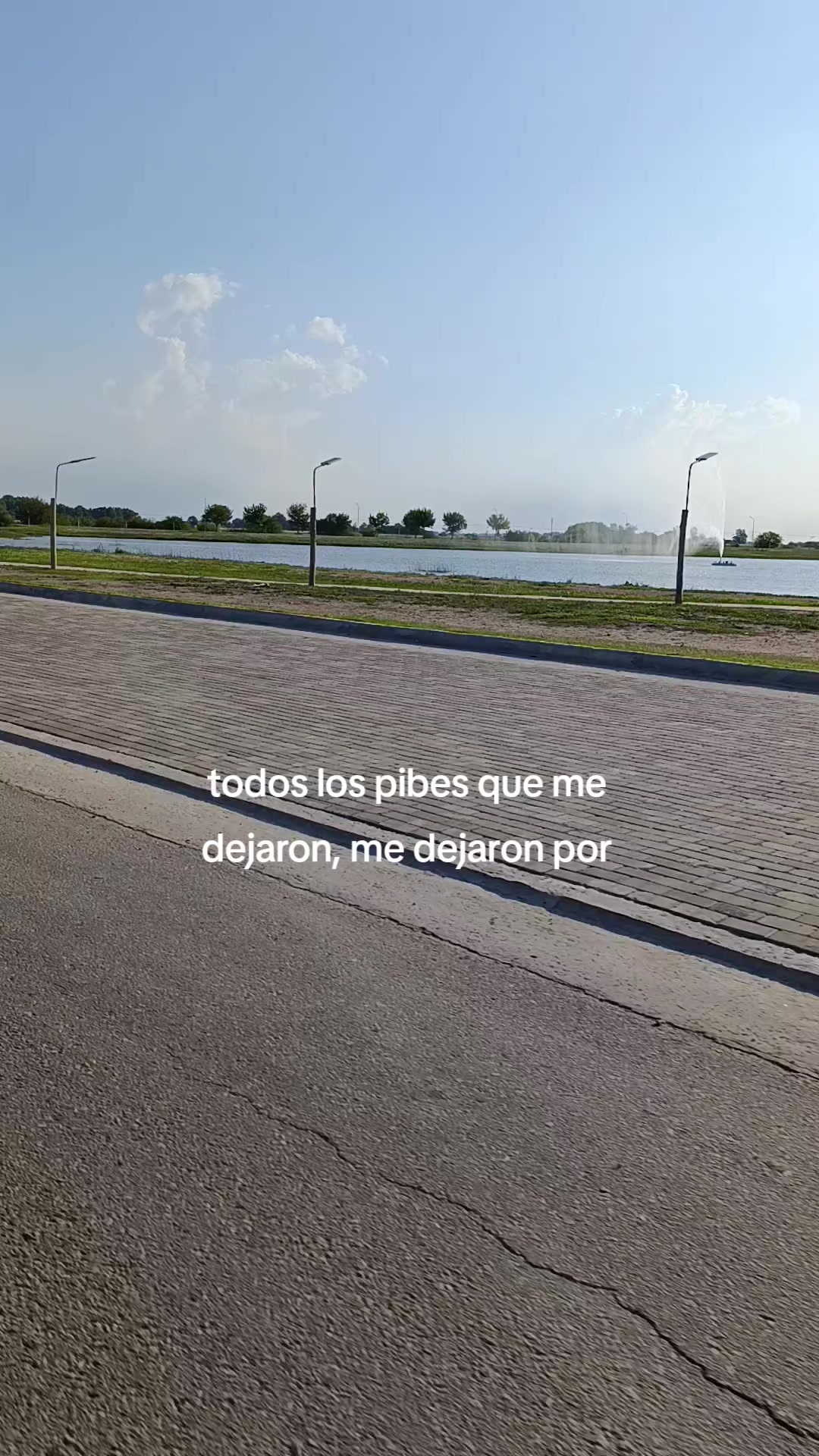 @pechugaslar&uacute;