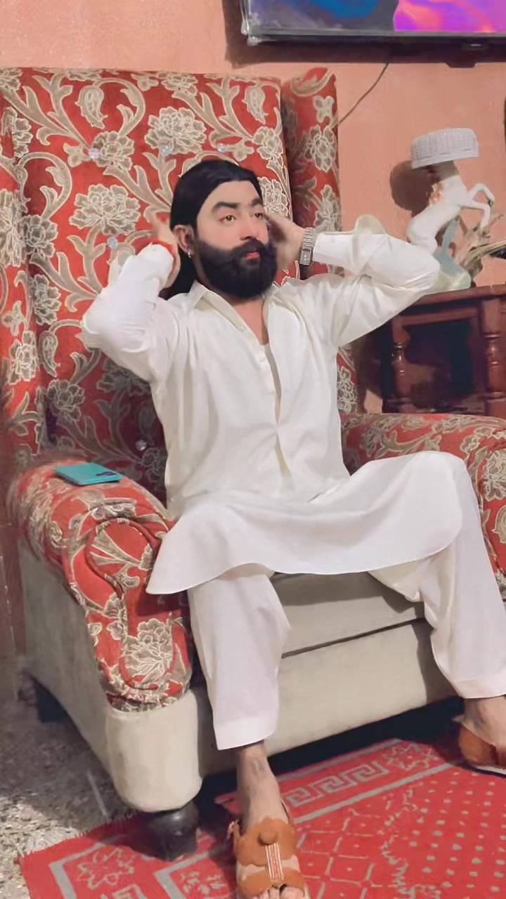 @🦁❥// بھٹی 𝑲𝒊𝒏𝒈 \&hearts;👑