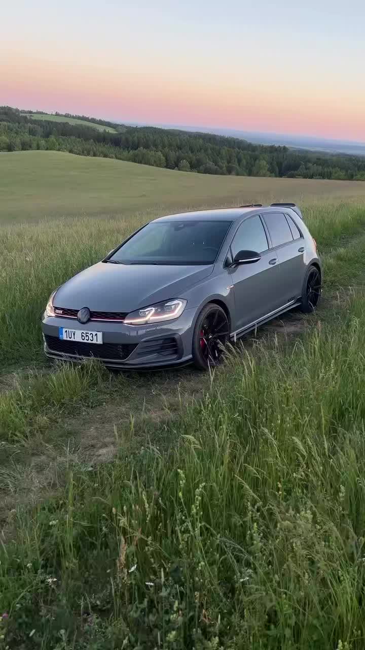 @revvedcars