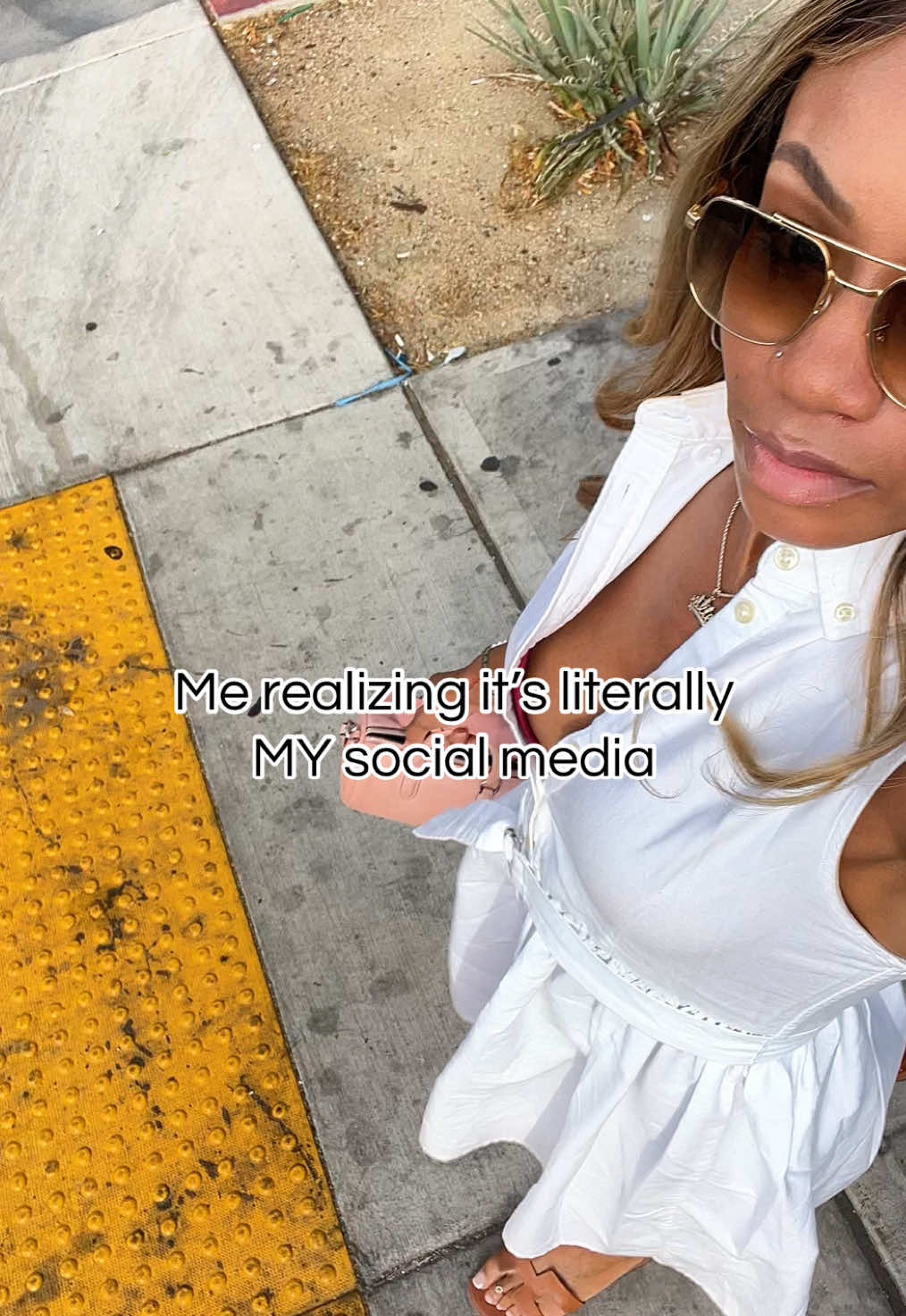 @Monét | Lifestyle & Founder