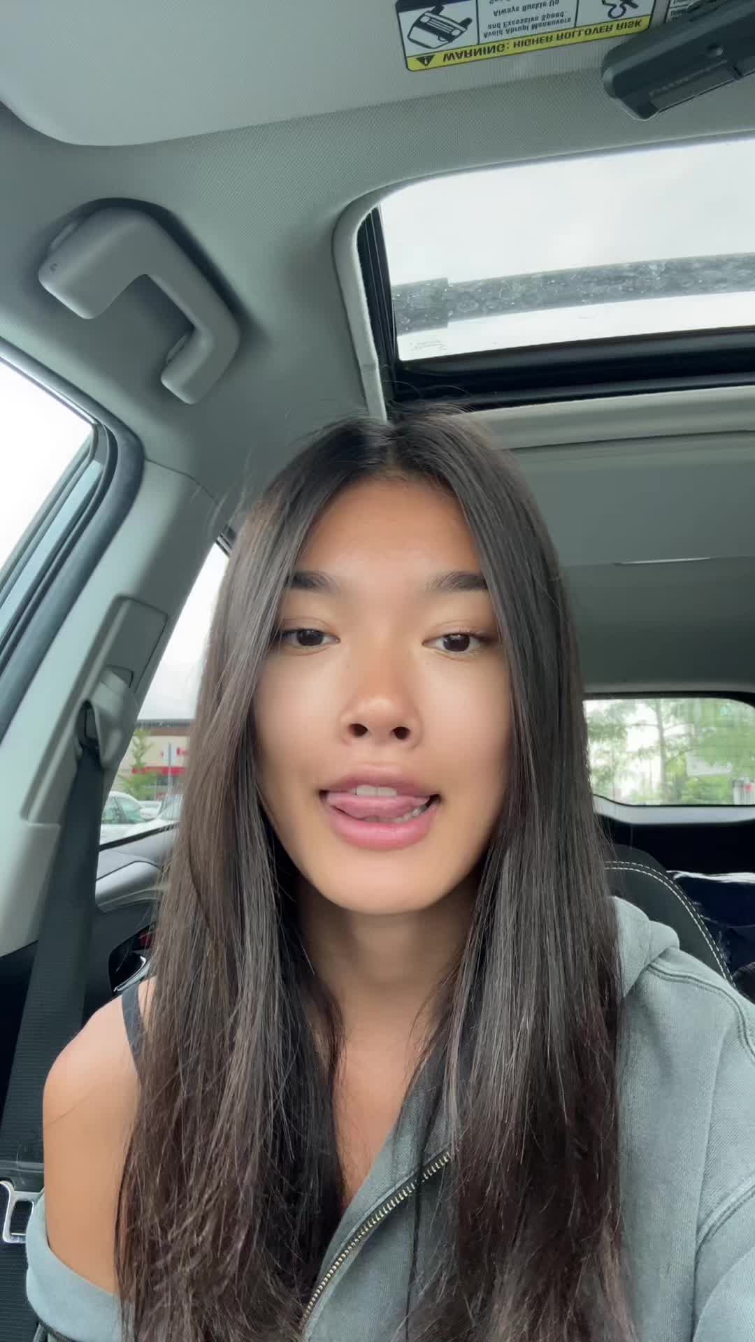 @livvweaver
