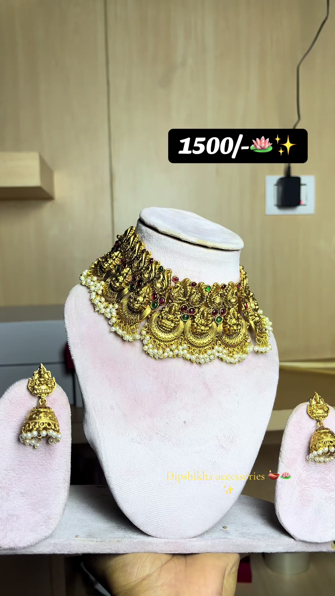 @DIPSHIKHA 🪔🪷✨( accessories )