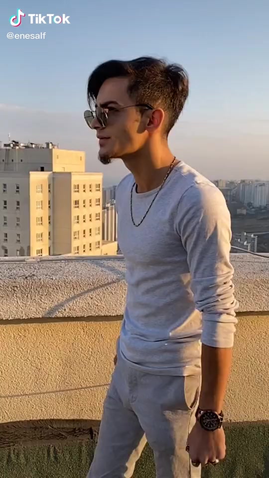 @🐺🐺 ENES 🐺🐺🥀