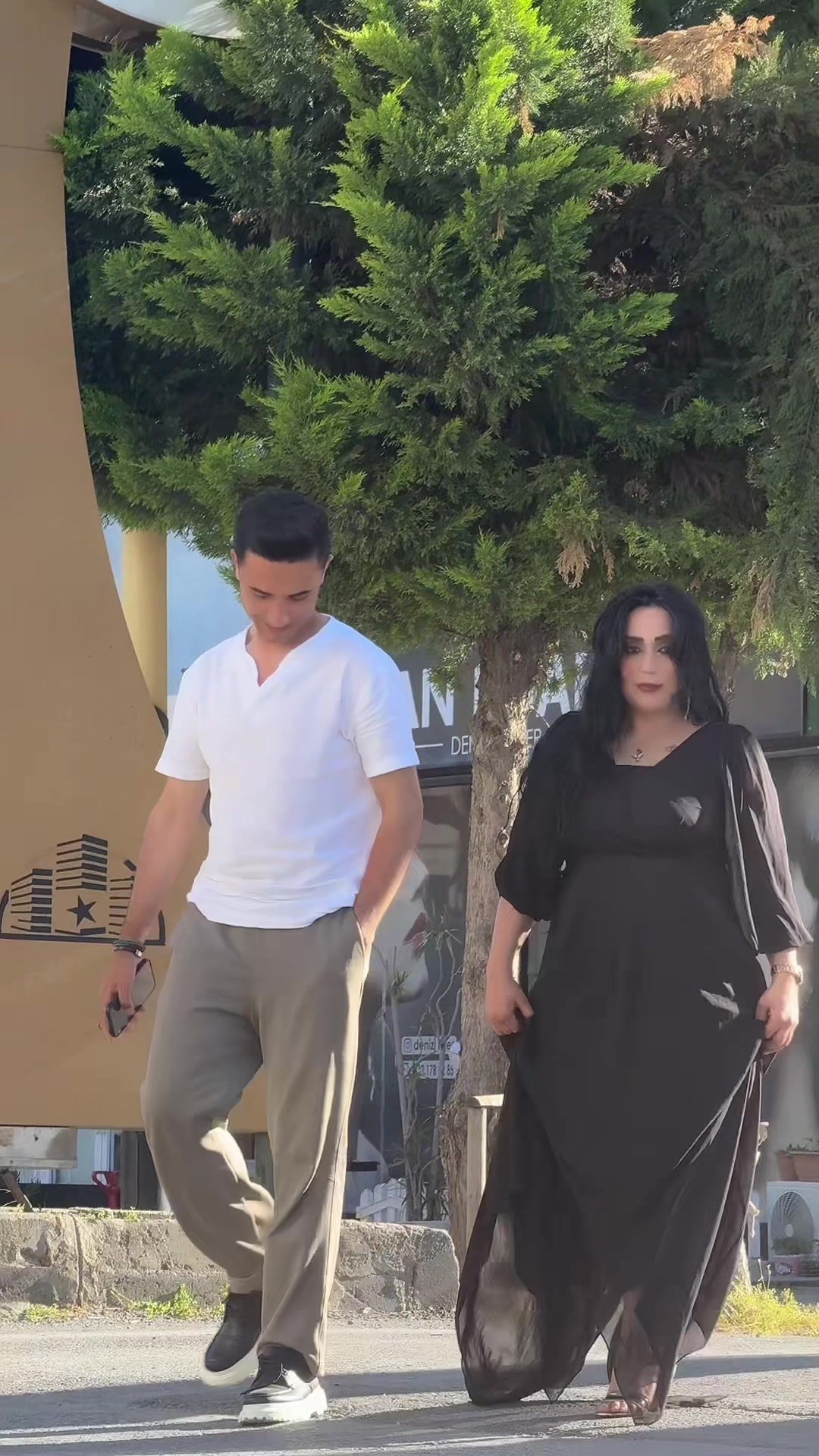 @Özlem Pamukçu