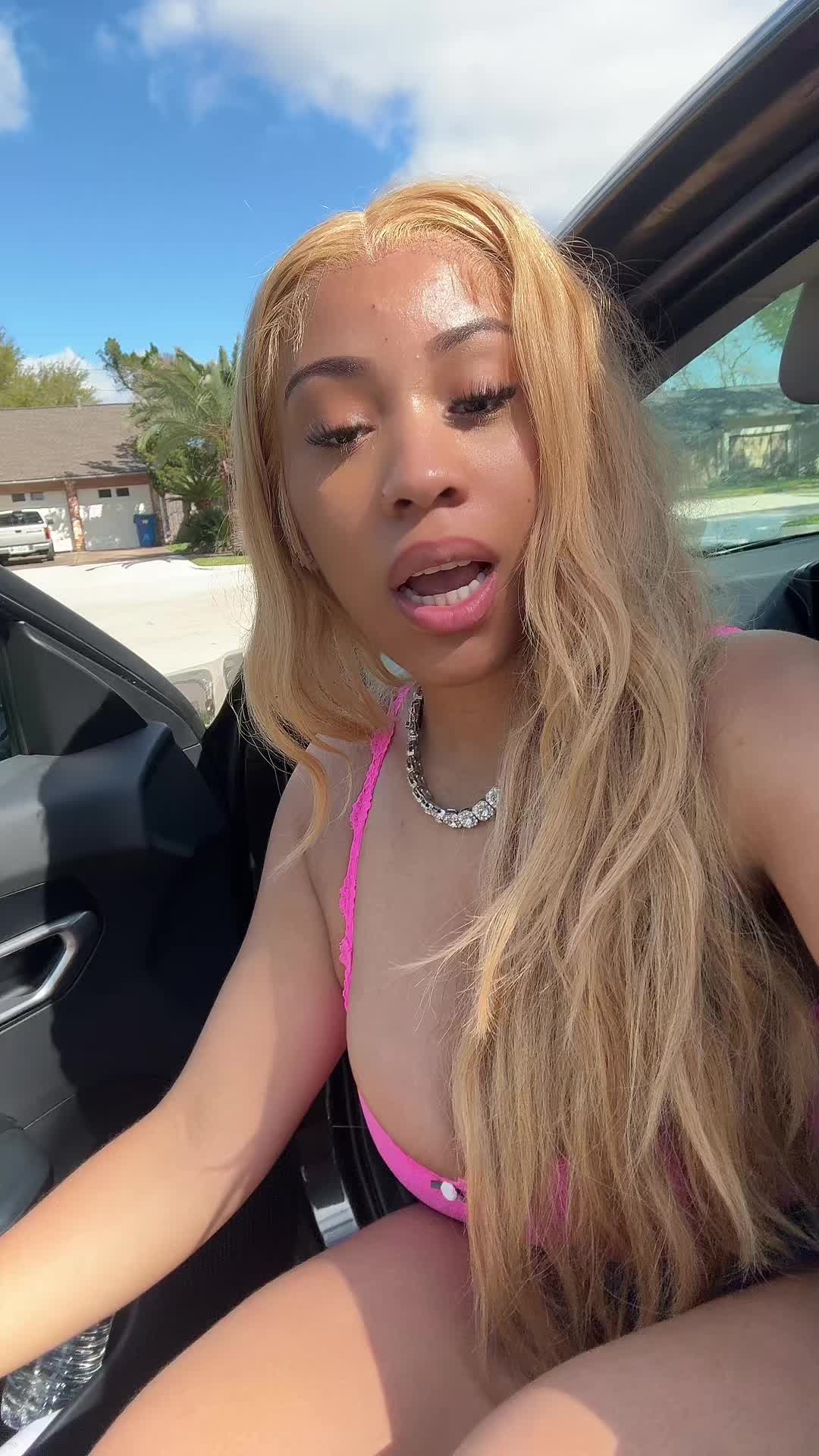 @Lia ๐