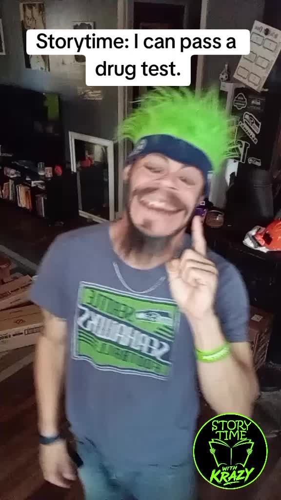 @🤪KrAzY🤪Mike C-Hawk💙💚