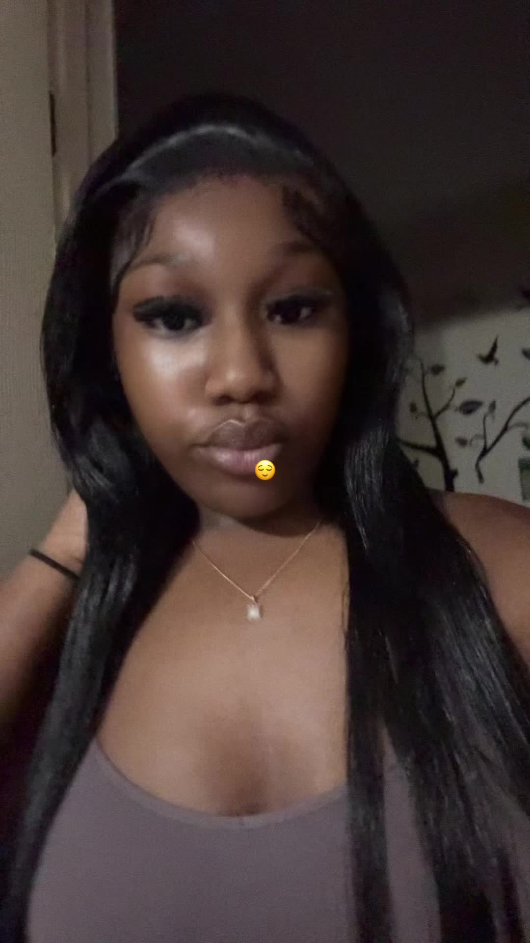 @😌