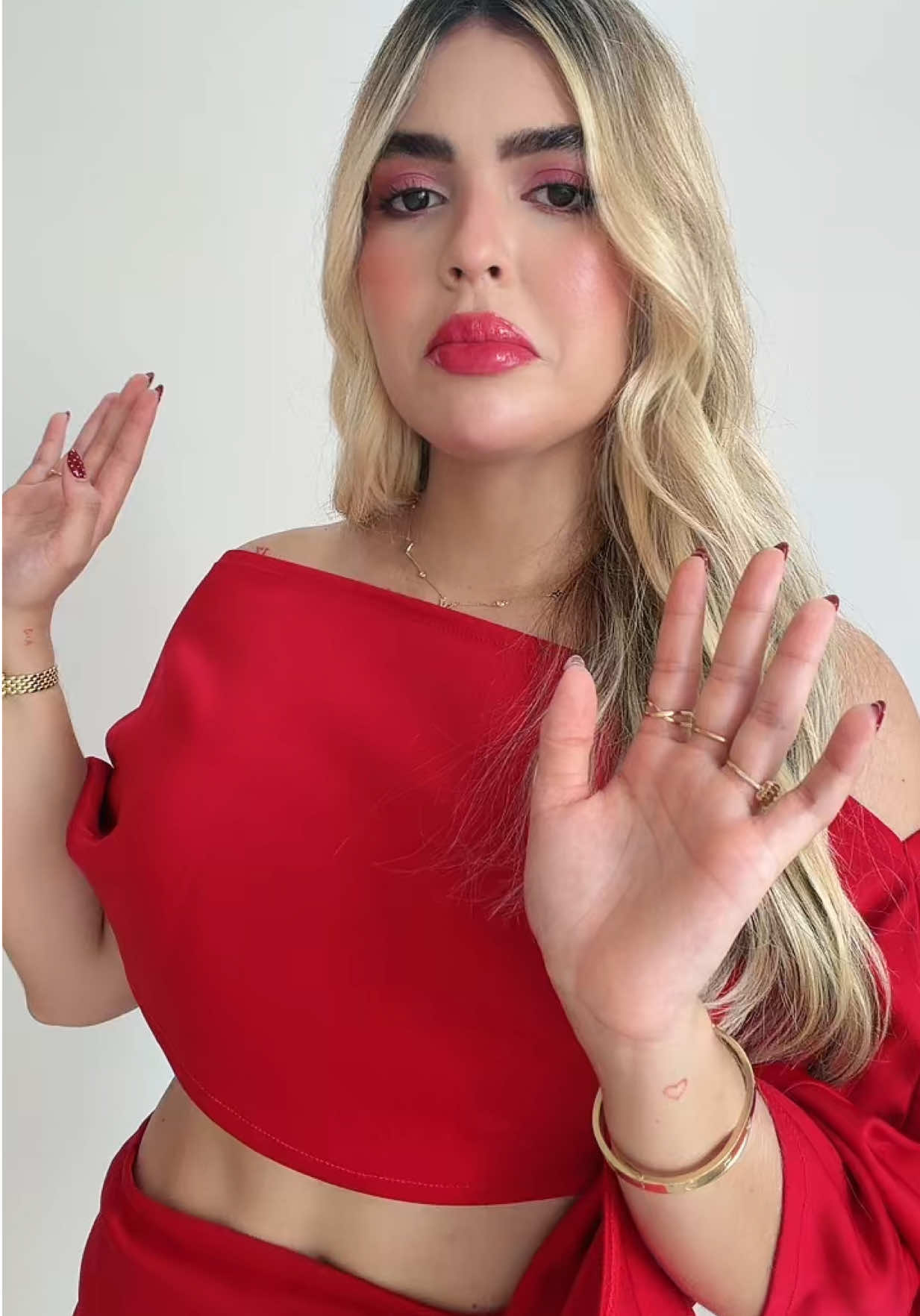 @Mayi Ardila