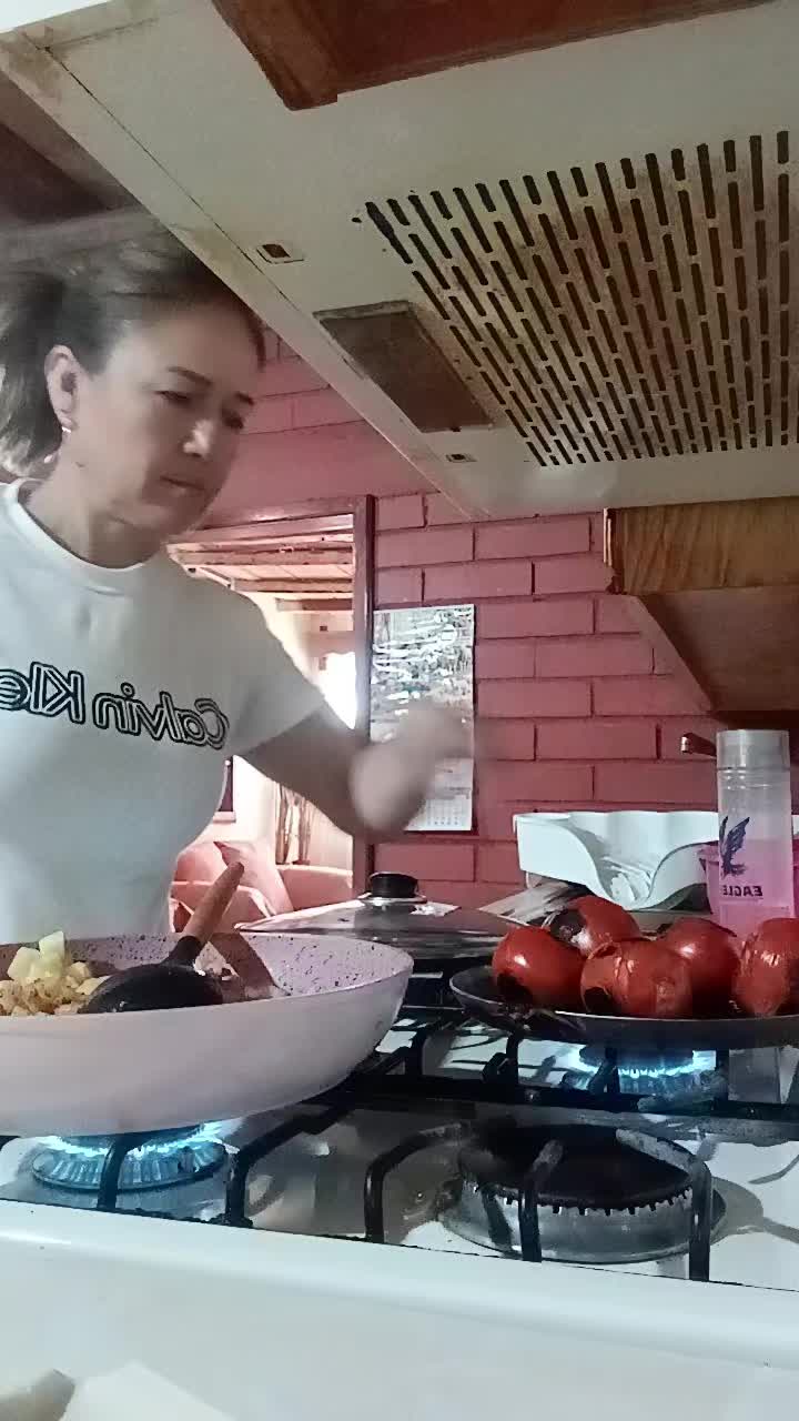 @Lupita García