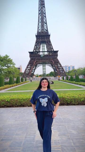 @Farah khan