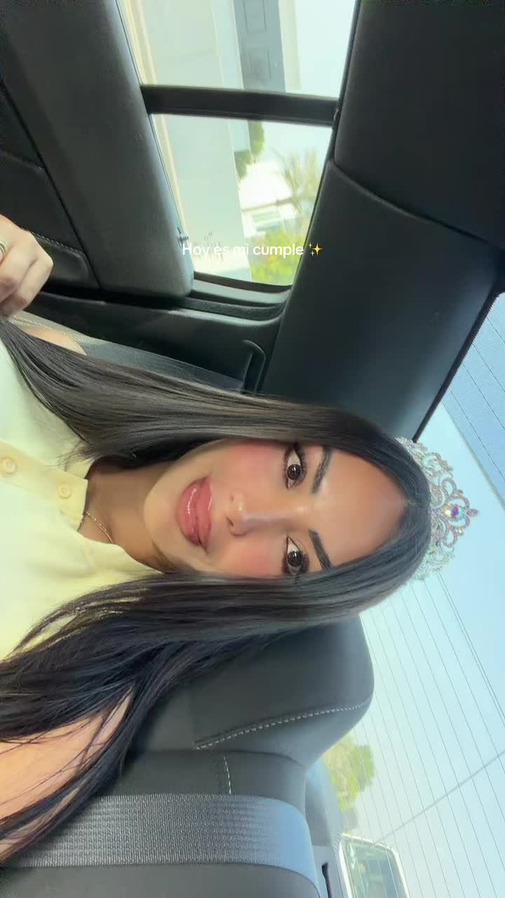 @leslyreynas