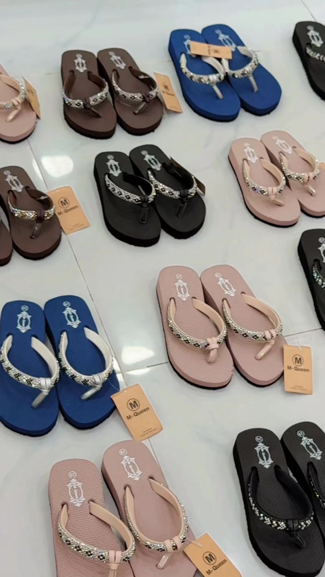 @Cherry Shoe Store