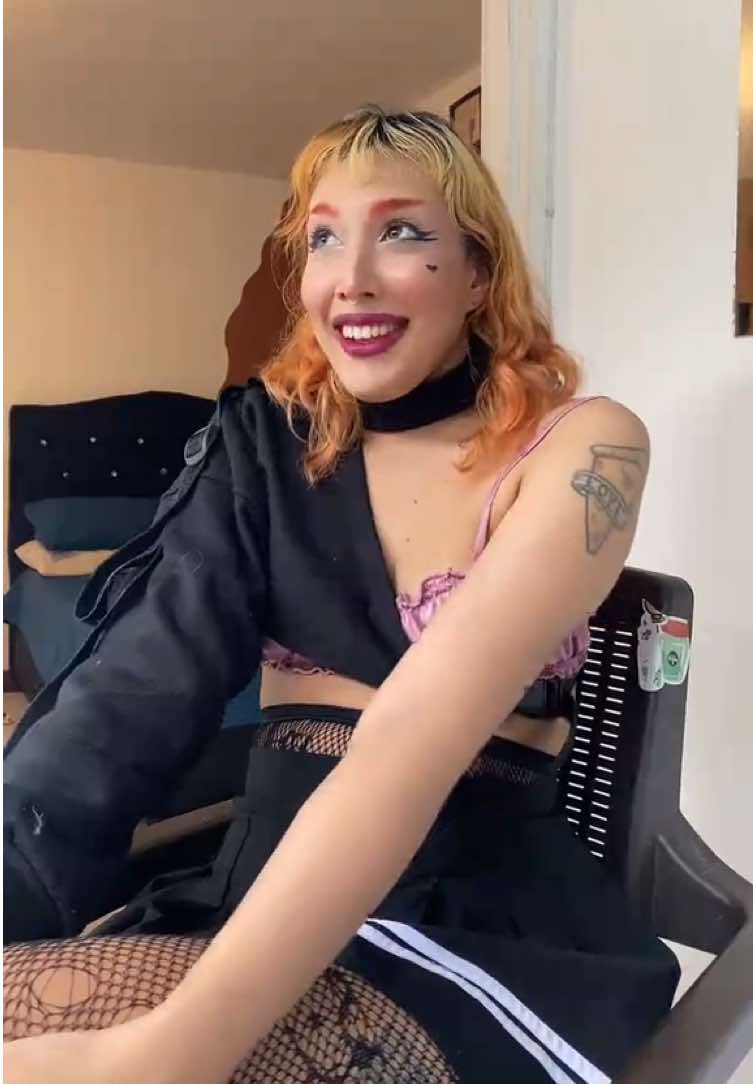 @𝖘𝖜𝖊𝖊𝖙 𝖇𝖑𝖔𝖔𝖒🌹