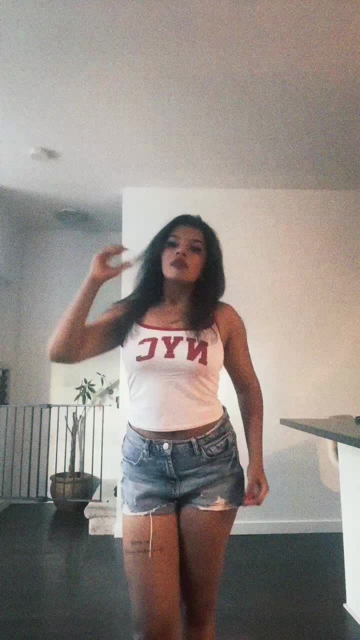 @Latina Punjaban💓
