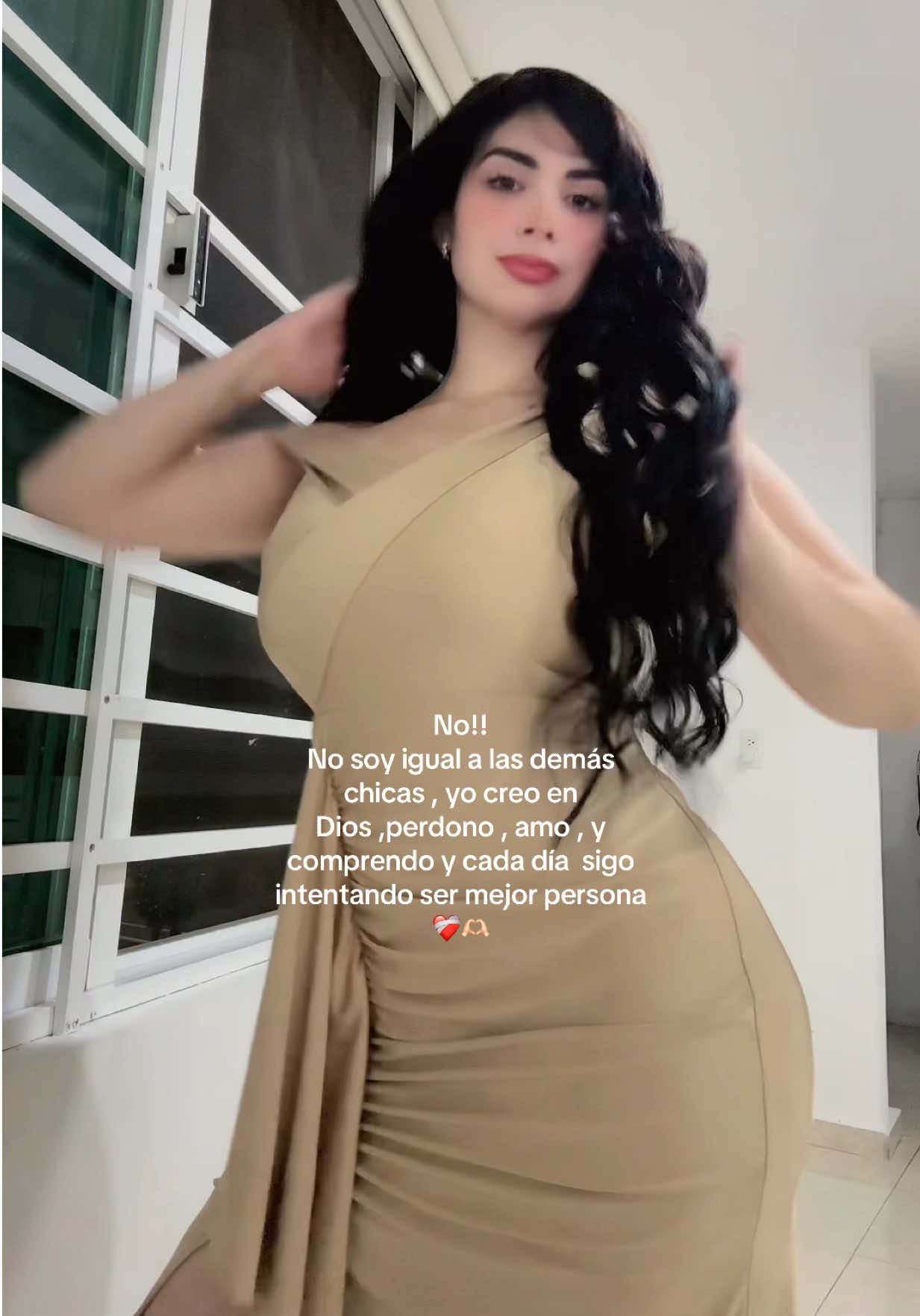 @jocelynbazan_