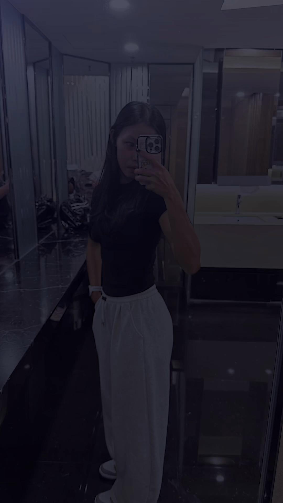 @%