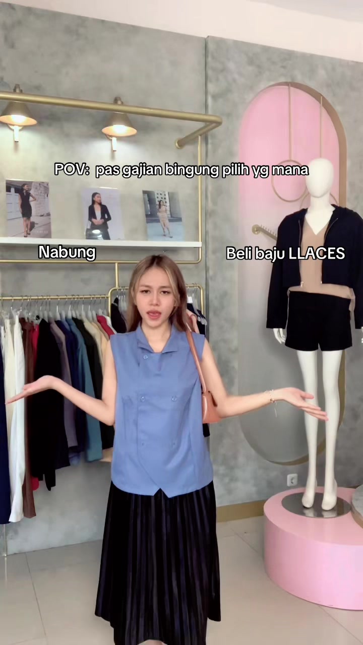 @LLACES Clothing
