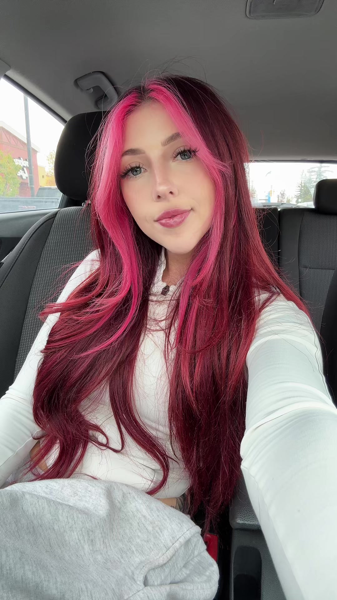 @queensylviemarie