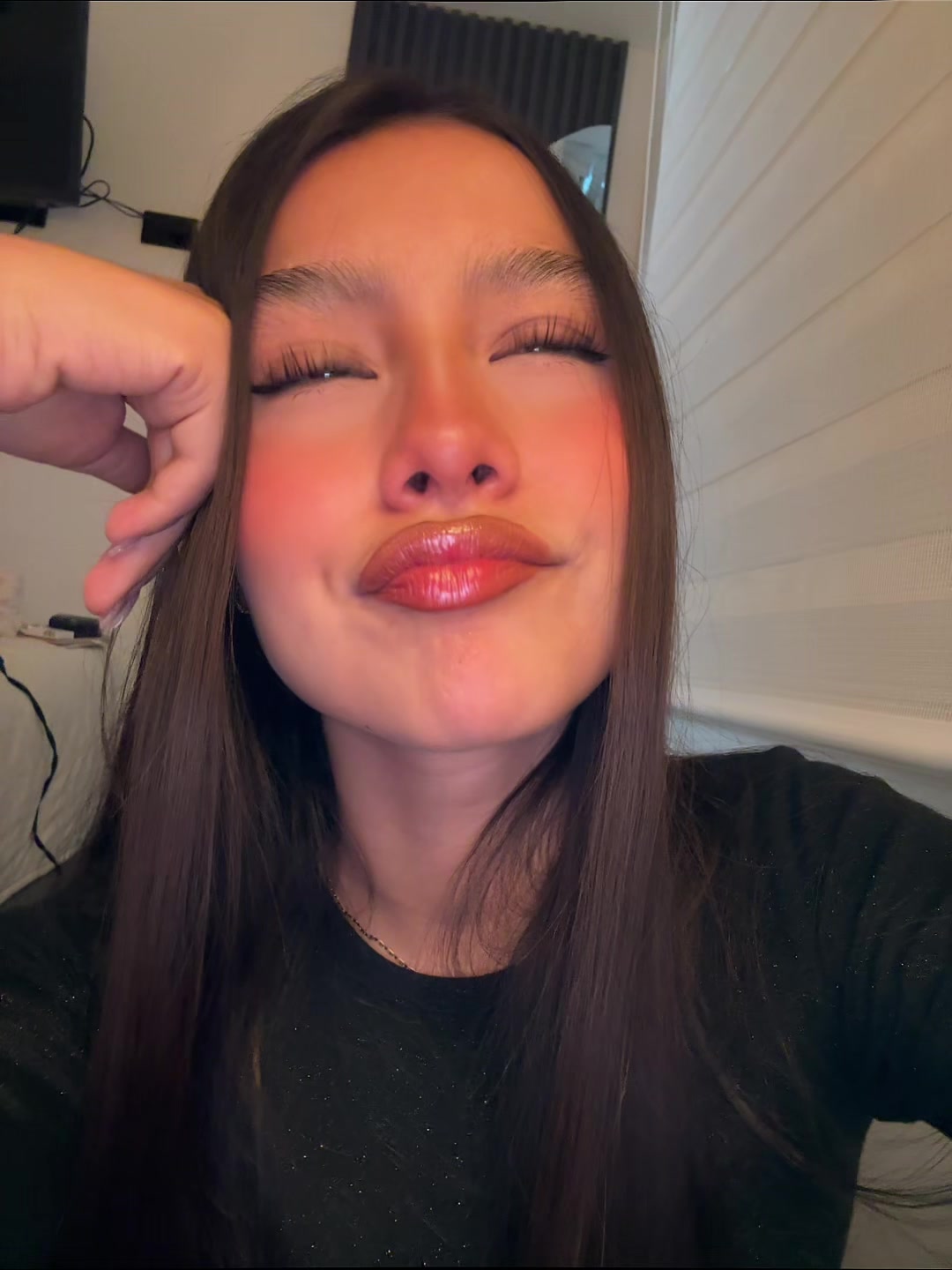 @𝐕𝐚𝐥𝐞𝐧 𝐚𝐫𝐚𝐧𝐠𝐨
