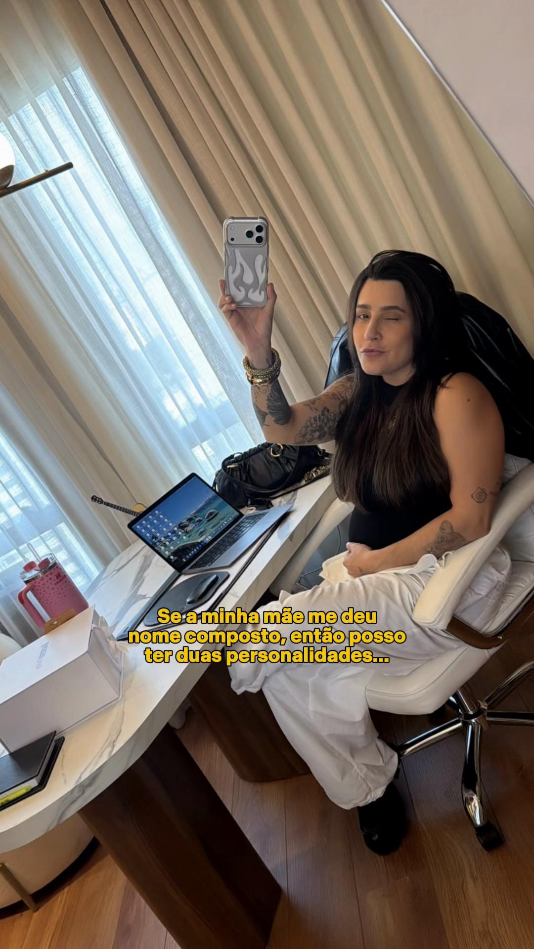 @lauanaprado