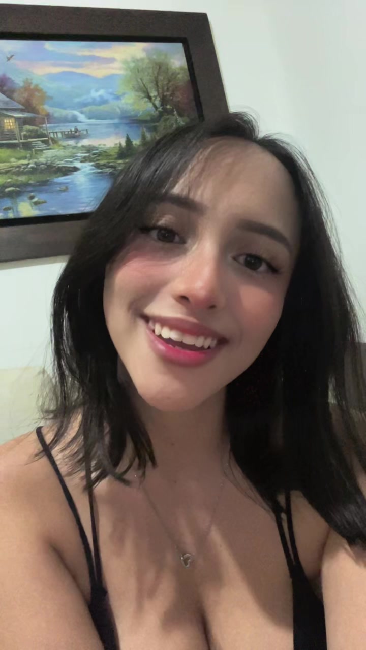@HilaryRhodes